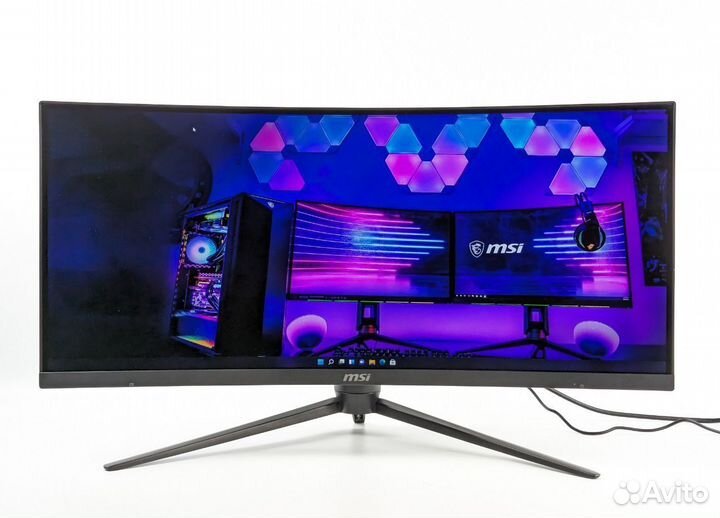 Новый игровой монитор Msi