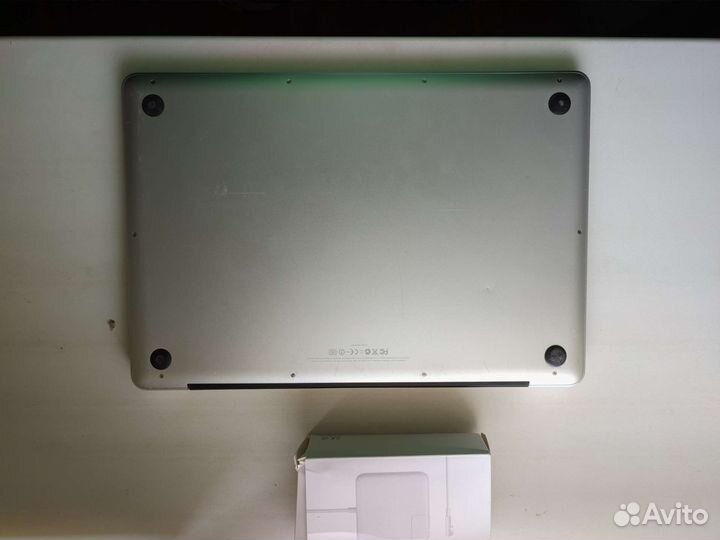 MacBook Pro 15 core i5/4/500 отличный