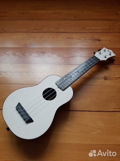 Укулеле сопрано Flight + аксессуары