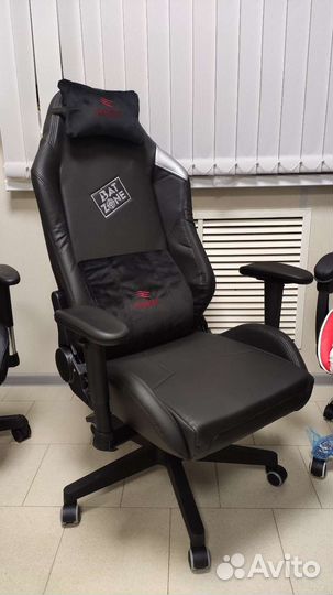 Кресло геймерское (нагрузка до 150 кг)