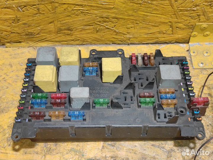 Блок предохранителей Mercedes Viano W639 OM 646