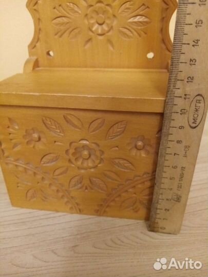 Шкатулка деревянная резная
