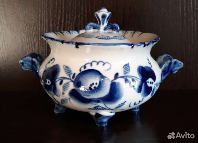 Посуда Гжель