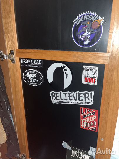 Угловой шкаф с зеркалом