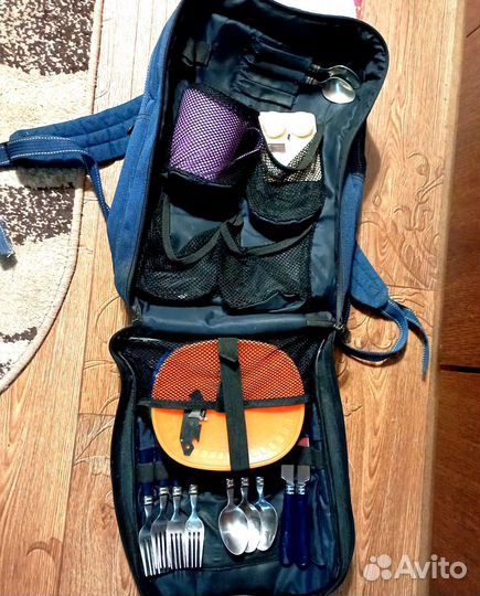 Сумка рюкзак с набором для пикника