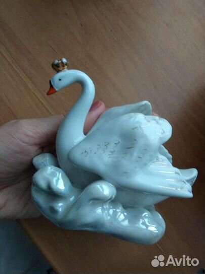 Статуэтка царевна лебедь Дулево фарфор