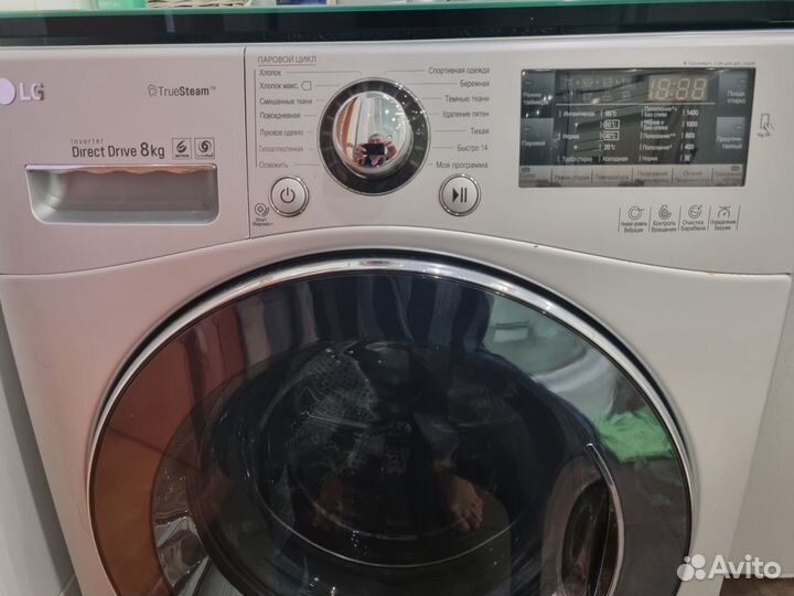 Стиральная машина LG 8кг с функцией пара
