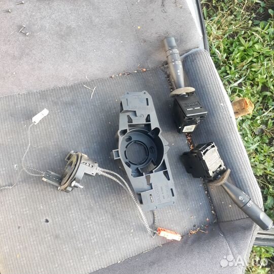 Переключатель дворников Пежо 206