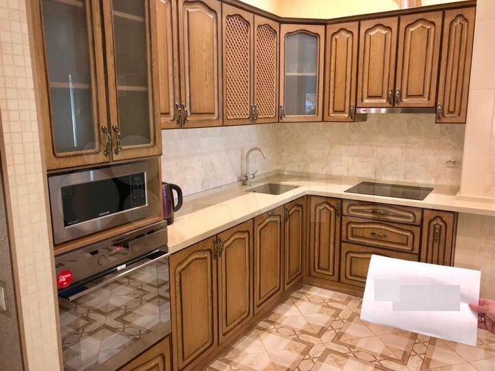 2-к. квартира, 75 м², 8/10 эт.