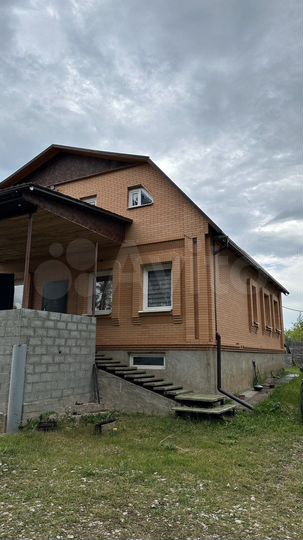 Дом 271 м² на участке 18 сот.