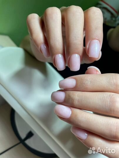Маникюр,педикюр,наращивание ногтей