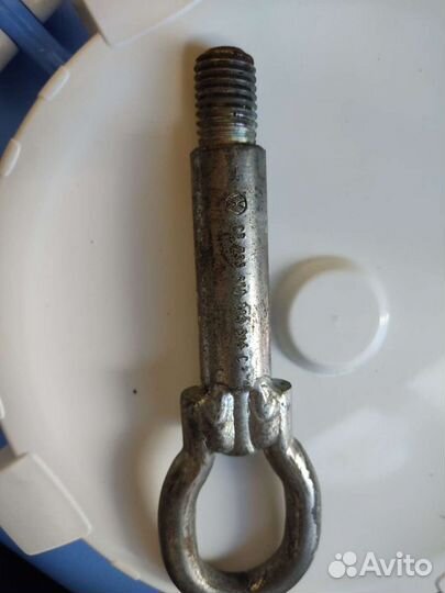 Буксировочная петля