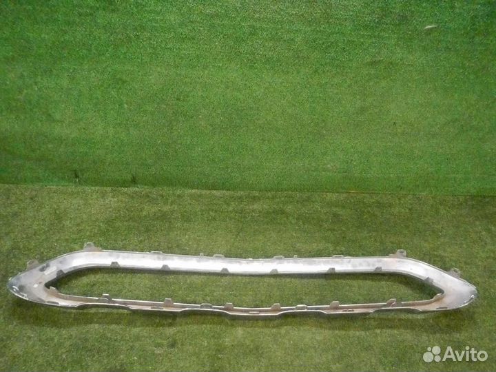 Молдинг переднего бампера Mercedes GLC X253 (2015