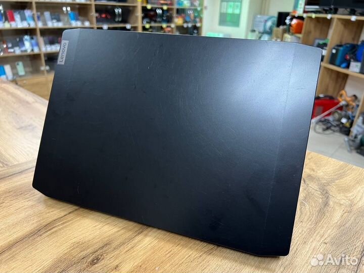 Lenovo IdeaPad Gaming 3 Gen 5 15IMH05