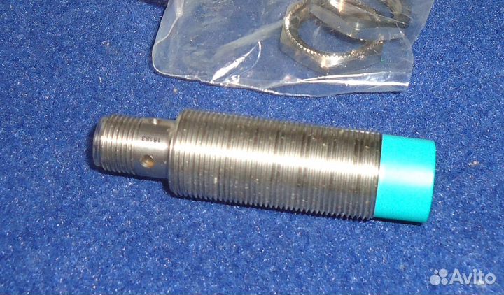 Индуктивный датчик Pepperl Fuchs NJ8-18GM50-E2-V1