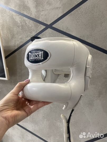 Шлем Takeshi, щитки