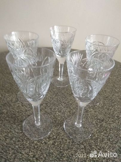 Бокалы хрустальные