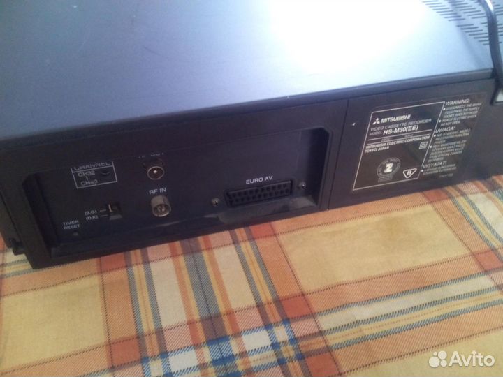 Видеомагнитофоны Mitsubishi и Panasonic