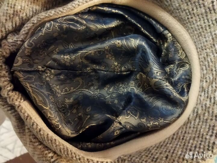 Кепка с шарфом