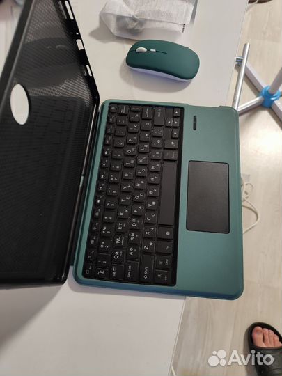 Чехол клавиатура OnePlus pad с мышью