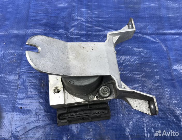 Блок абс для Акура здх 10-12