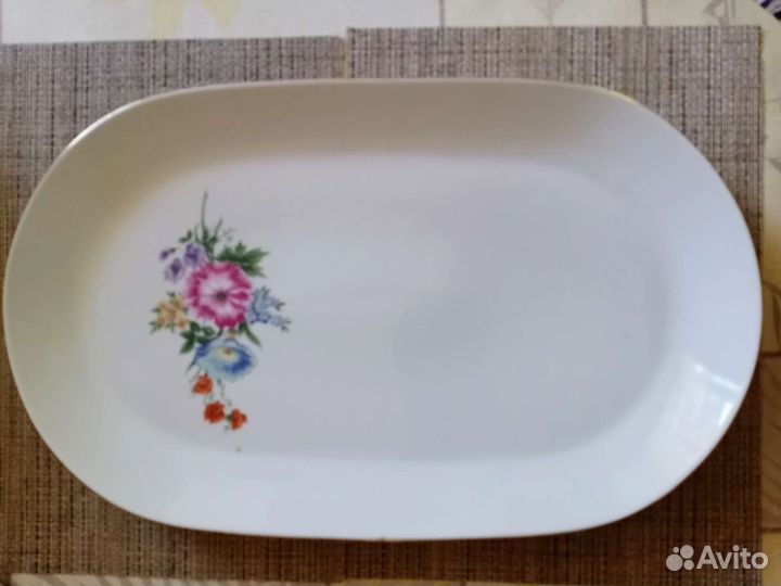 Блюдо фарфор ГДР