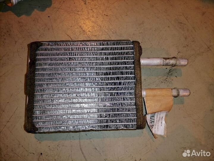 Радиатор печки B25D61A10 Mazda Familia BJ BJ5P bjf