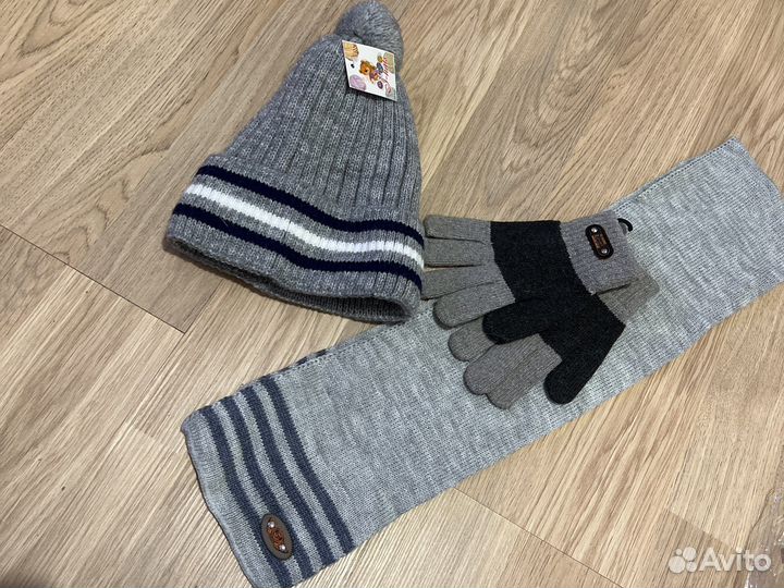 Комплект шапка шарф перчатки 7-10 лет