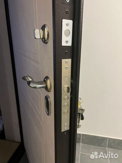 Вскрыть замок / Открыть автомобиль /Замена замков