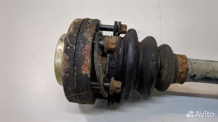 Полуось левая задняя BMW 3 E36