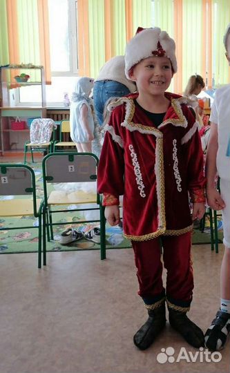 Костюм карнавальный принц