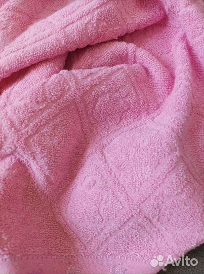 Махровые полотенца новые
