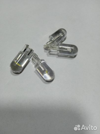 Плафон освещения салона Ford Fiesta/Ford Fusion