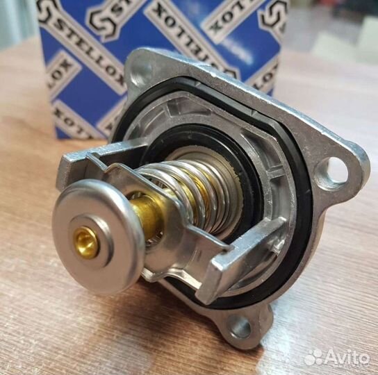 Термостат 92 градуса Opel Astra H, Zafira B