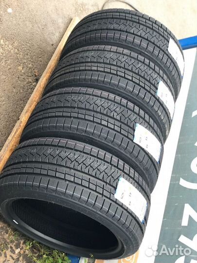 Triangle PL02 255/55 R20 109V