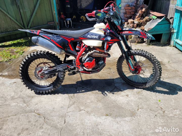 Zuum nc 300 (buster)