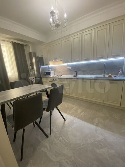 2-к. квартира, 60 м², 6/11 эт.