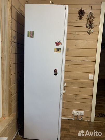 Холодильник