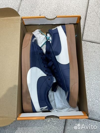 Nike blazer