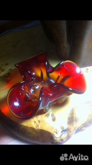 Ваза. Цветное стекло