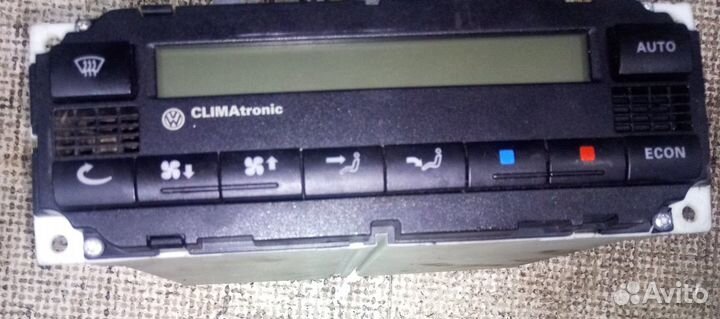Блок управления климатом Фольксваген Пассат Б5