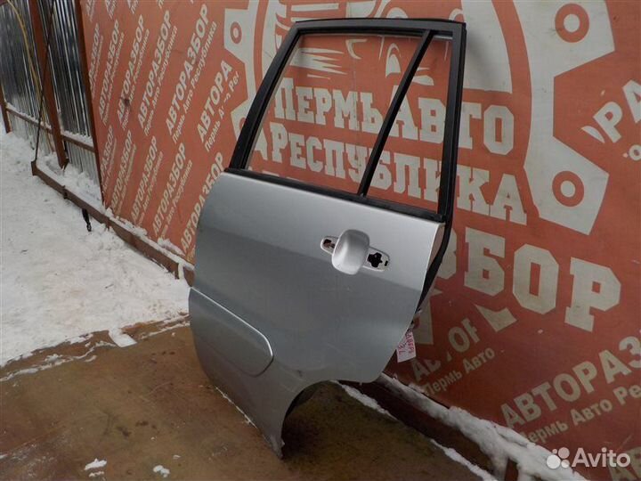 Дверь задняя левая Toyota Rav 4 XA20 1CD FTV 2001