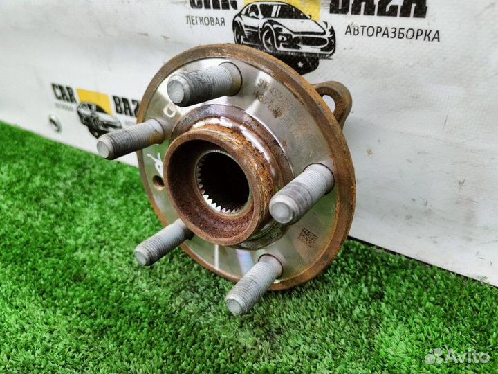 Ступица передняя правая Jaguar F-Pace