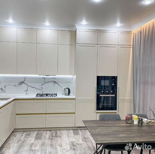 Кухня кухонная мебель кухонный гарнитур T 015