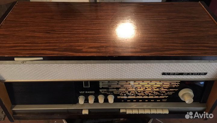 Радиоприемник СССР юбилейный к 50-ти летию Октября