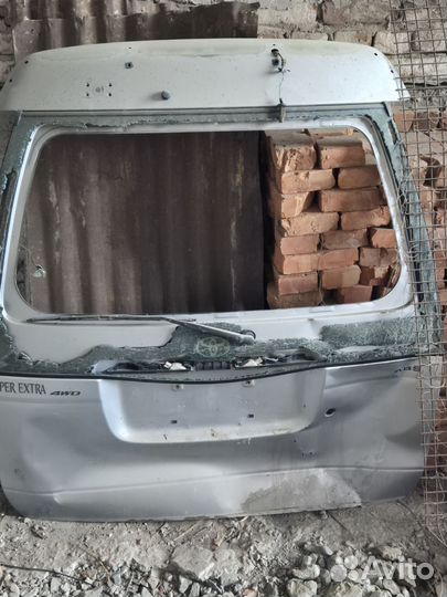 Дверь багажника без стекла