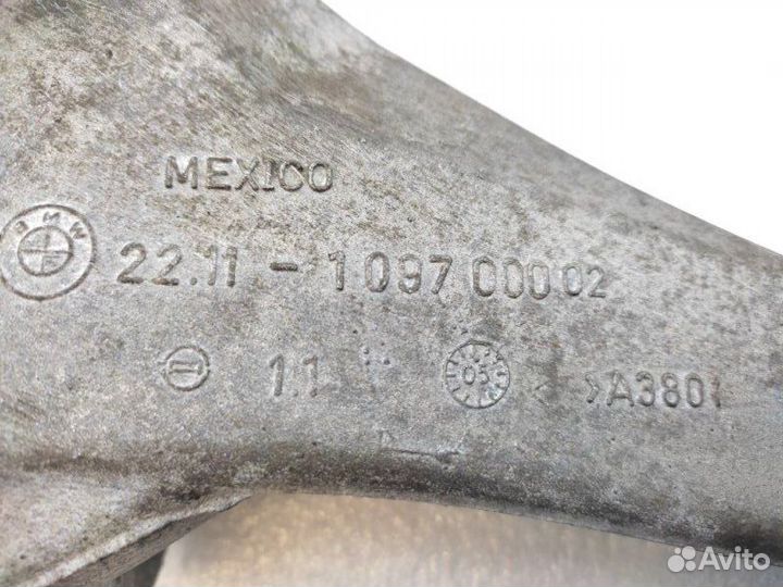 Кронштейн опоры двигателя правый Bmw X5 E53 3.0