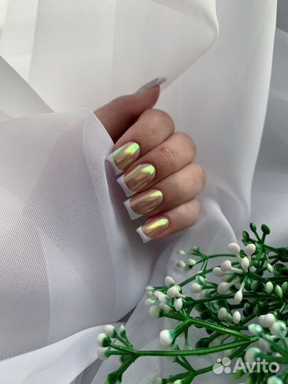 Маникюр Педикюр