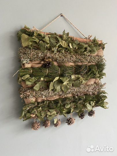 Панно из ароматных трав для бани