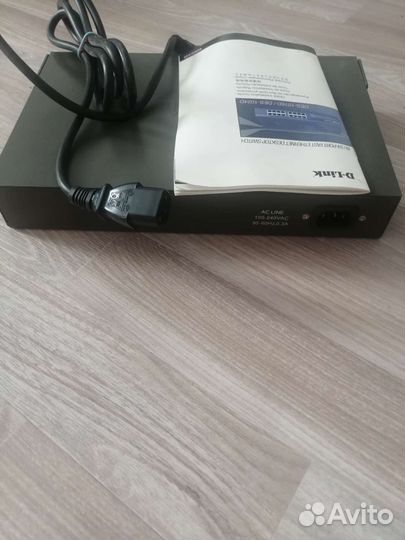 Коммутатор D-link des-1016D